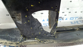 Lower radiator duct for Land Rover Range Rover Velar 18-20 2.0T, 3.0T, cracks, missing fragment