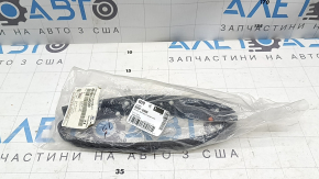 Hyundai Ioniq 5 22-24 hood seal on the bumper