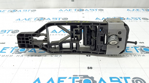 Front left door handle mechanism for Porsche Cayenne 19-26 with cylinder