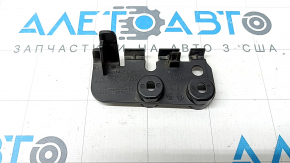 Front right fender arch lining bracket for Porsche Cayenne 19-26