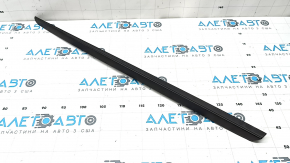 Right windshield molding for Porsche Cayenne 19-26 black