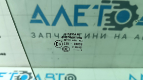 Front right door glass for a 19-26 Porsche Cayenne