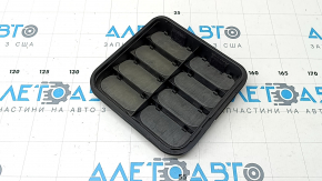 Right ventilation shield for Porsche Cayenne 19-26