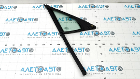 Front left triangle door glass for a Porsche Cayenne 19-26