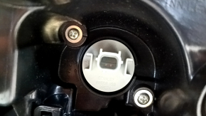 Honda CRV 23-26 left outer fender light under electric door, no fragment, minor scratches