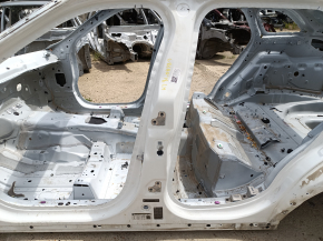 Left central body pillar for Land Rover Range Rover Velar 18-23, white, on the body