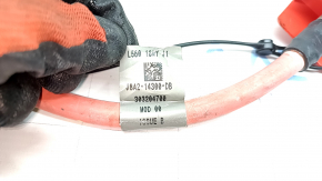 Land Rover Range Rover Velar 18-26 positive terminal with cable
