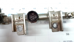 Land Rover Range Rover Velar 18-26 2.0T Fuel Rail with Sensor