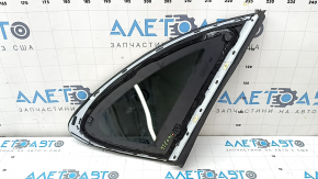 Rear left window, fixed glass, Porsche Cayenne 19-26, tinted, gloss black, worn molding