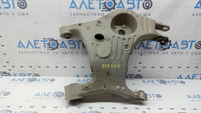 Lower control arm under the rear right spring Land Rover Range Rover Velar 18-20 microcracks