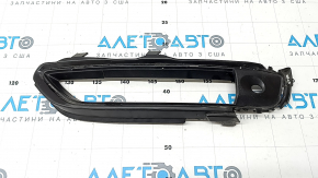 Lower left front bumper insert for Porsche Cayenne 19-23, structure for parking sensors, Base, crack, bumps