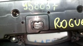 Nissan Rogue 17-20 auto climate control, scratches