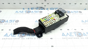 Land Rover Range Rover Velar 18-20 dash fuse box