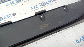 Left threshold Nissan Rogue 17-20 structure, worn