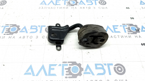 Right middle exhaust pipe bracket for Porsche Cayenne 19-26 with support