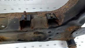The front subframe of a Nissan Rogue 14-20 is rusty, 3 struts are torn, 1 strut has microcracks, and a broken stud.