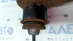 The front subframe of a Nissan Rogue 14-20 is rusty, 3 struts are torn, 1 strut has microcracks, and a broken stud.