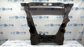 The front subframe of a Nissan Rogue 14-20 is rusty, 3 struts are torn, 1 strut has microcracks, and a broken stud.