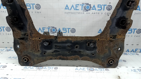 The front subframe of a Nissan Rogue 14-20 is rusty, 3 struts are torn, 1 strut has microcracks, and a broken stud.