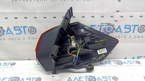 Nissan Rogue 17-20 outer left fender light