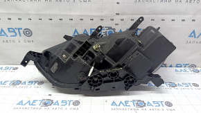 Nissan Rogue 17-18 LED front right headlight, varnish peeled off