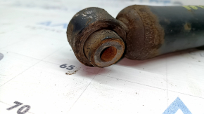 Rear right shock absorber for Nissan Rogue 14-17 awd, small silent block, dented, rusty, microcracks