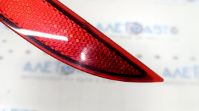 Left rear bumper reflector for Porsche Cayenne 19-26 (scratches)