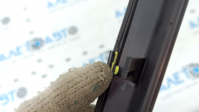 Front left door sill trim for Porsche Cayenne 19-26: structure, scratches, broken fasteners