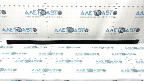 Rear hood seal for Porsche Cayenne 19-26 on the windshield wiper grille