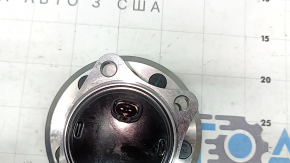 Rear left hub Lexus ES300 ES330 GSP