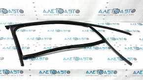 Front right door glass seal for Porsche Cayenne 19-26 with upper molding, gloss black