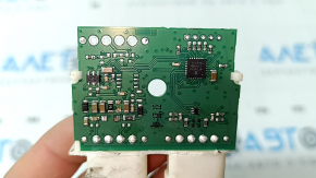 The control unit for opening the trunk with your foot on a Porsche Cayenne 19-26 has a broken housing.