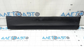Lower rear right door trim for Porsche Cayenne 19-26, structure, scratches