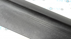 Lower rear right door trim for Porsche Cayenne 19-26, structure, scratches