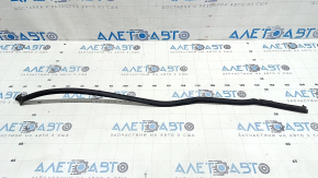 Door seal, side rear left front Porsche Cayenne 19-26, tears