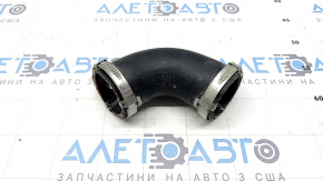 Lower left intercooler hose for Porsche Cayenne 19-26 3.0T tires