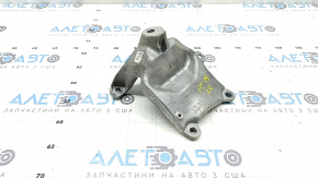 Right engine mount bracket for Porsche Cayenne 19-23 3.0T