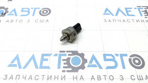 Fuel pressure sensor for Porsche Cayenne 19-26 2.9T, 3.0T, 4.0T on the fuel rail