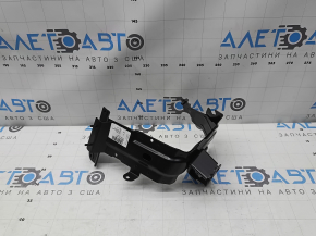 Front left wing bracket Audi Q7 16- front