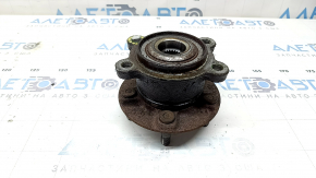 The rear right hub of a Ford Bronco Sport 21-26 AWD is rusty and has a broken bolt.
