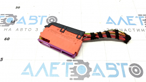 Porsche Cayenne 19-26 dash fuse box, red