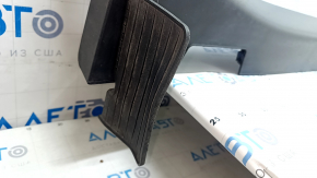 Right threshold for Kia Sportage 17-22: structure, scratches, dented mudguard