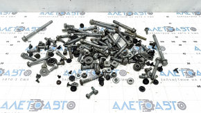 Porsche Cayenne 19-26 front suspension hardware, incomplete