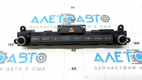 Kia Sportage 20-22 multimedia control panel scratched