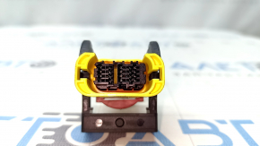 Small chip for the SRS airbag module and airbag computer of the Porsche Cayenne 19-20