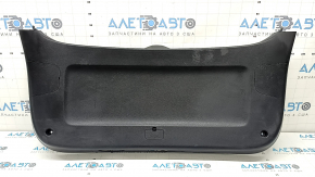 The lower trim of the Kia Sportage 17-22 trunk door is black, the fasteners are broken, there are scratches.