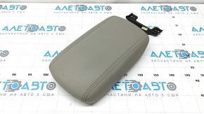 Kia Sportage 20-22 armrest, gray leather, scratched