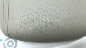 Kia Sportage 20-22 armrest, gray leather, scratched