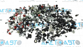 Incomplete interior hardware for Kia Sportage 17-22