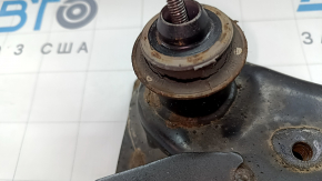 The front subframe of the Nissan Rogue Sport 17-22 is rusty, 4 ribs are torn.